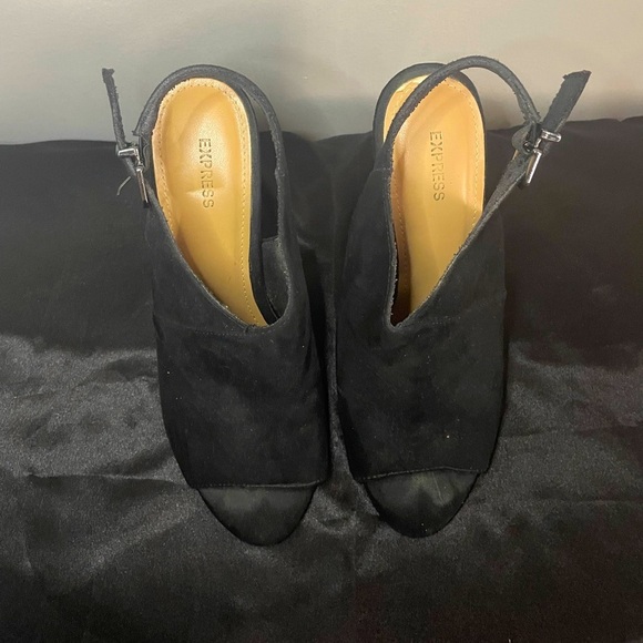 Express Peep-Toe Block Heels - Picture 1 of 9